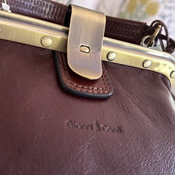 ✨HP✨ NWT Gianni Conti Melania handbag - Picture 15 of 15